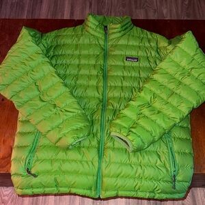 Men’s Patagonia puffer jacket size Large